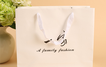 曲光包裝解決方案-覆膜有起泡現(xiàn)象