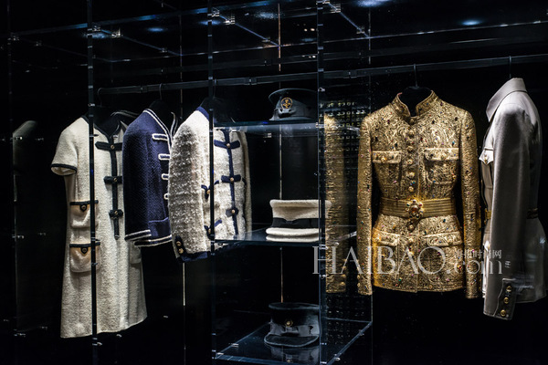 D525B7EEEDB498CFE2F7A3C730